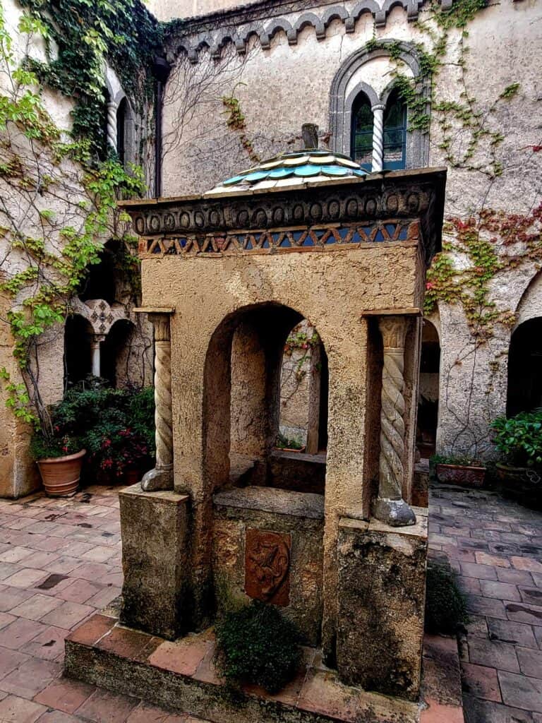 Courtyard and a stone well in Villa Cimbrone, Ravello