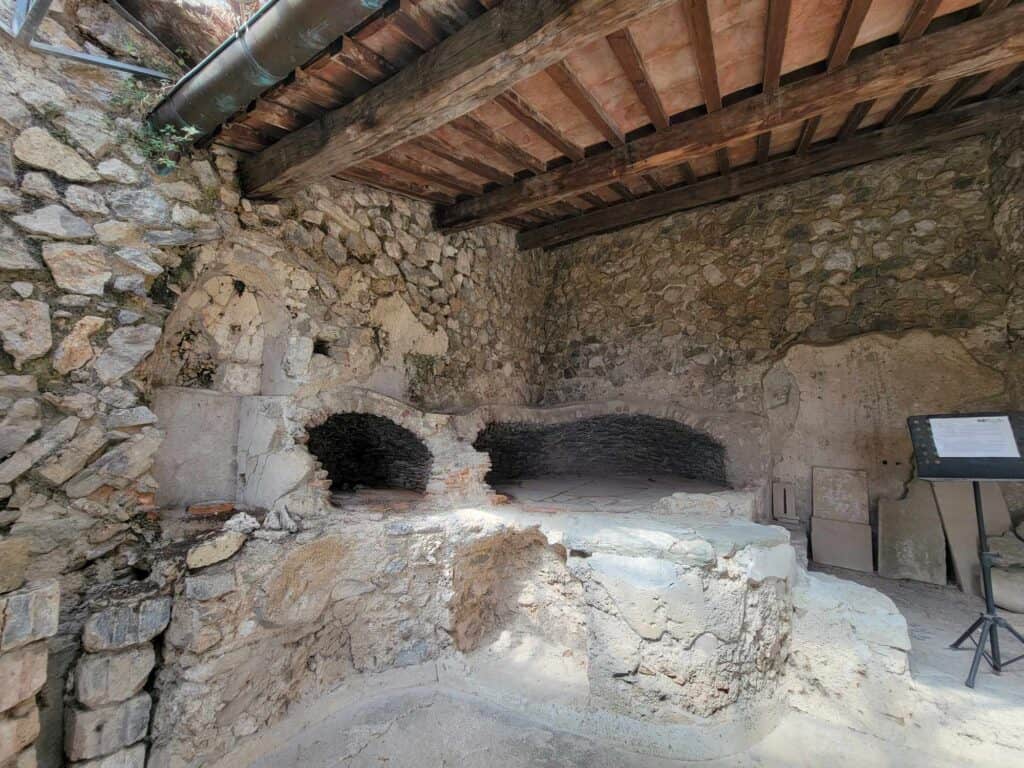 Two Medieval ovens in Villa Rufolo