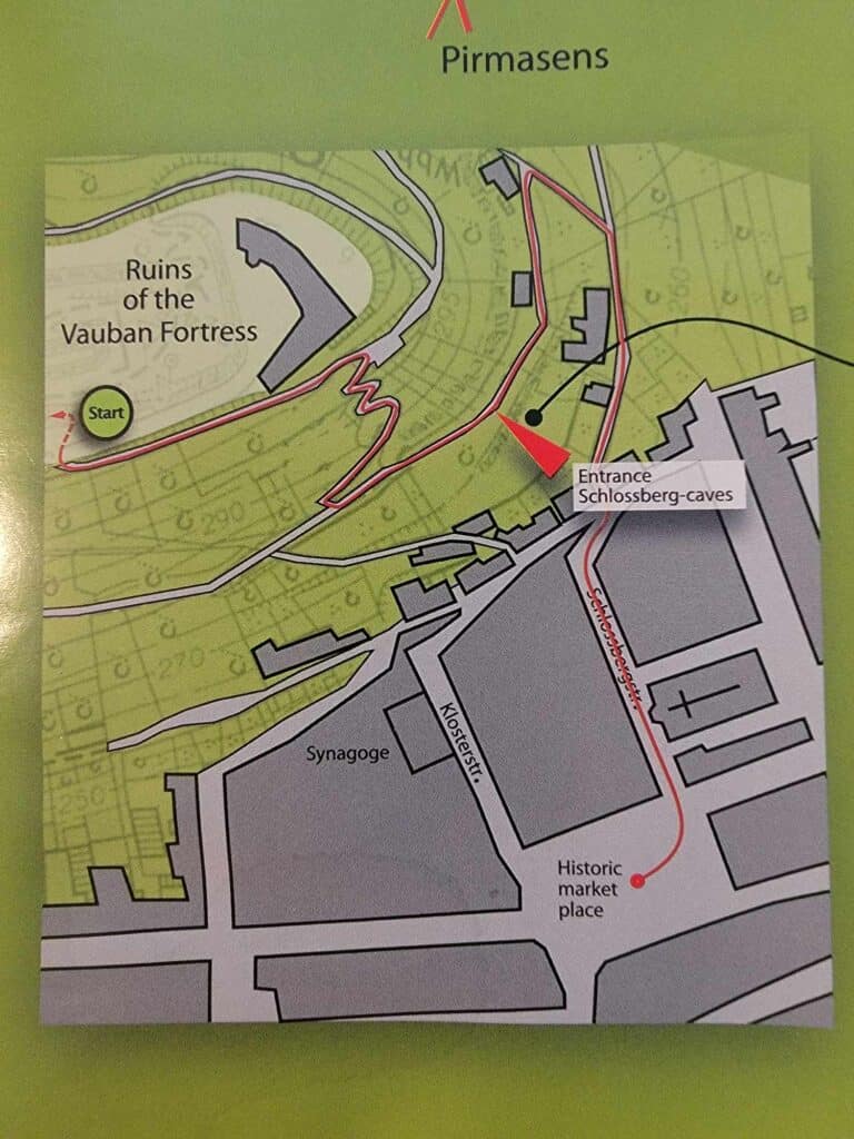 A map showing directions from the Schlossberg caves to the Homburg castle fortress