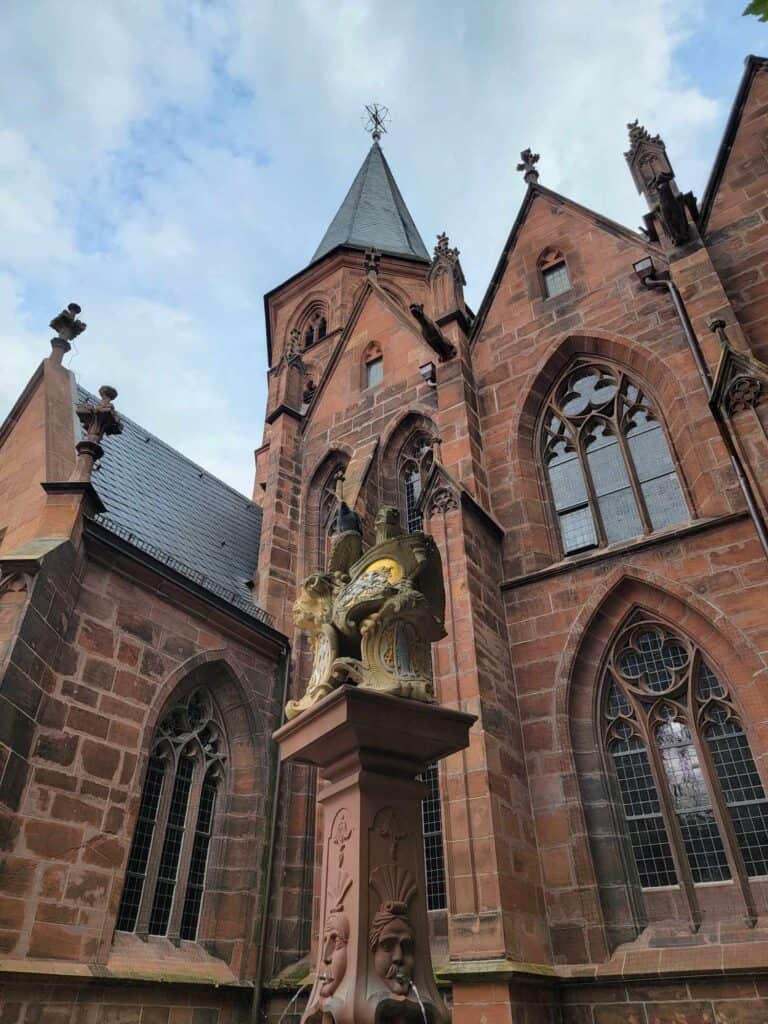 The facade of Stiftskirche 