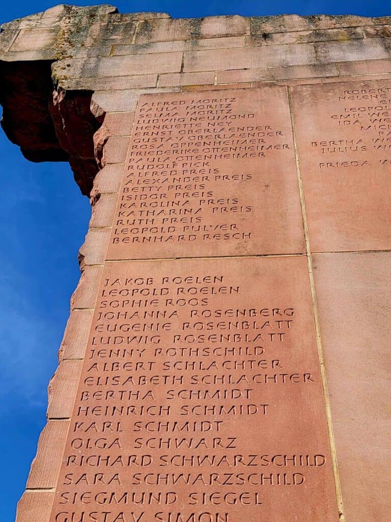 A detail of the names including Ruth Preis, Bernhard Resch, Elisabeth Schlachter, Karl Schmidt, Bertha Schmidt, Sara Schwarzchild, and many more