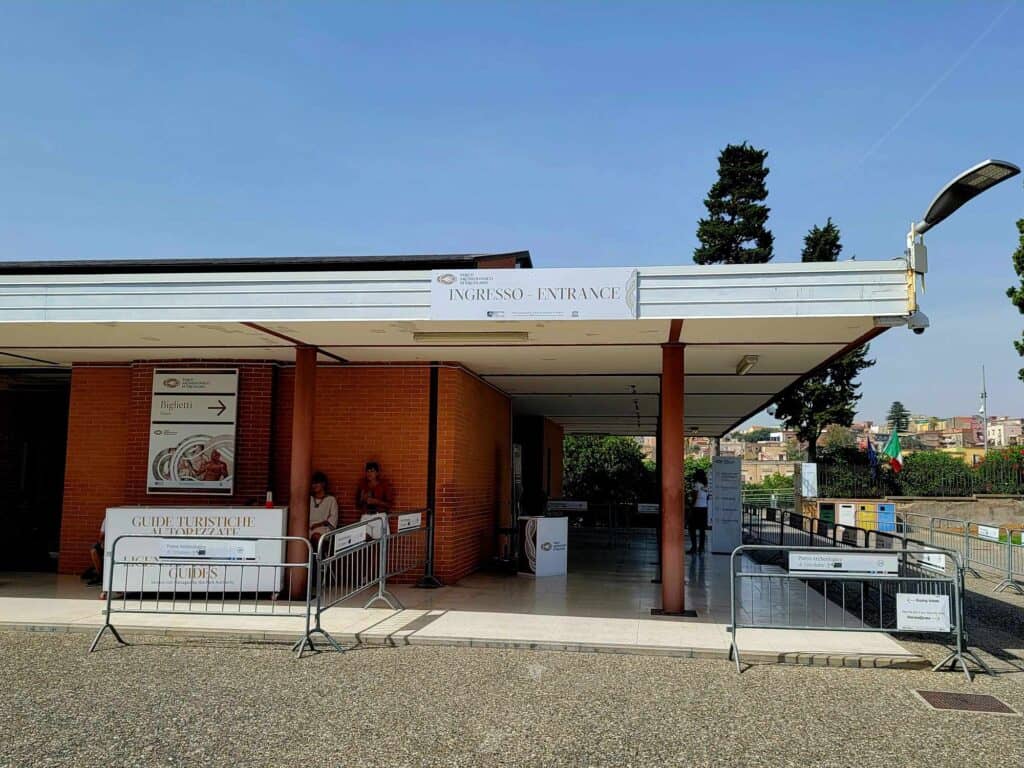 Pompeii vs. Herculaneum: Best Tips & Biggest Differences 28 The building housing the museum and ticket office for the Herculaneum Archaeological park