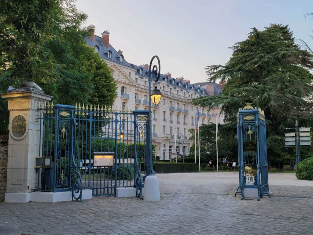 Waldorf Astoria Versailles review
