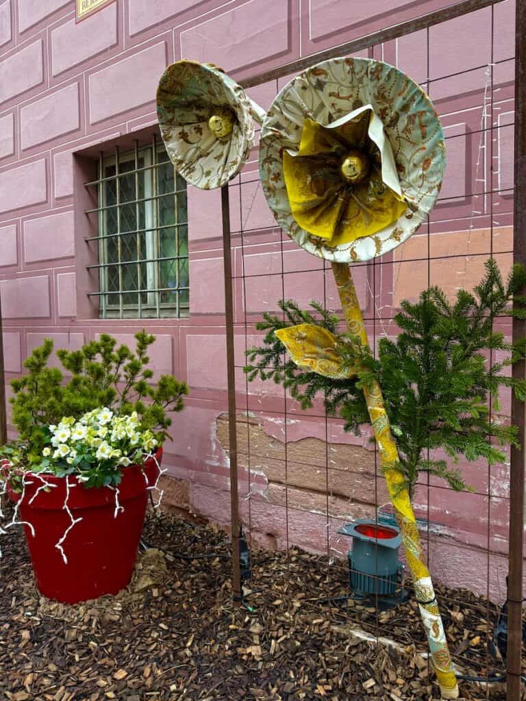 Mulhouse Christmas Market 2026: The Most Elegant Surprise in Alsace 16 Fabric flowers at the Mulhouse Christmas market