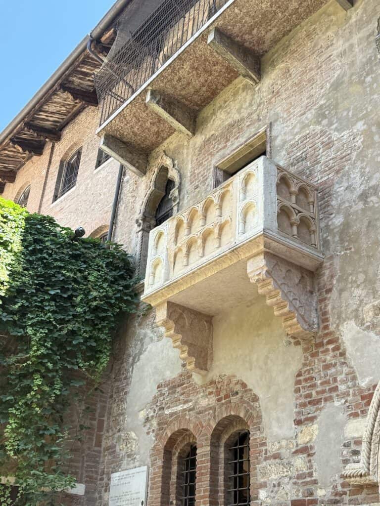 Things to Do in Verona: A 4-Day Guide Beyond Romeo and Juliet 18 Juliet's balcony in Verona Italy