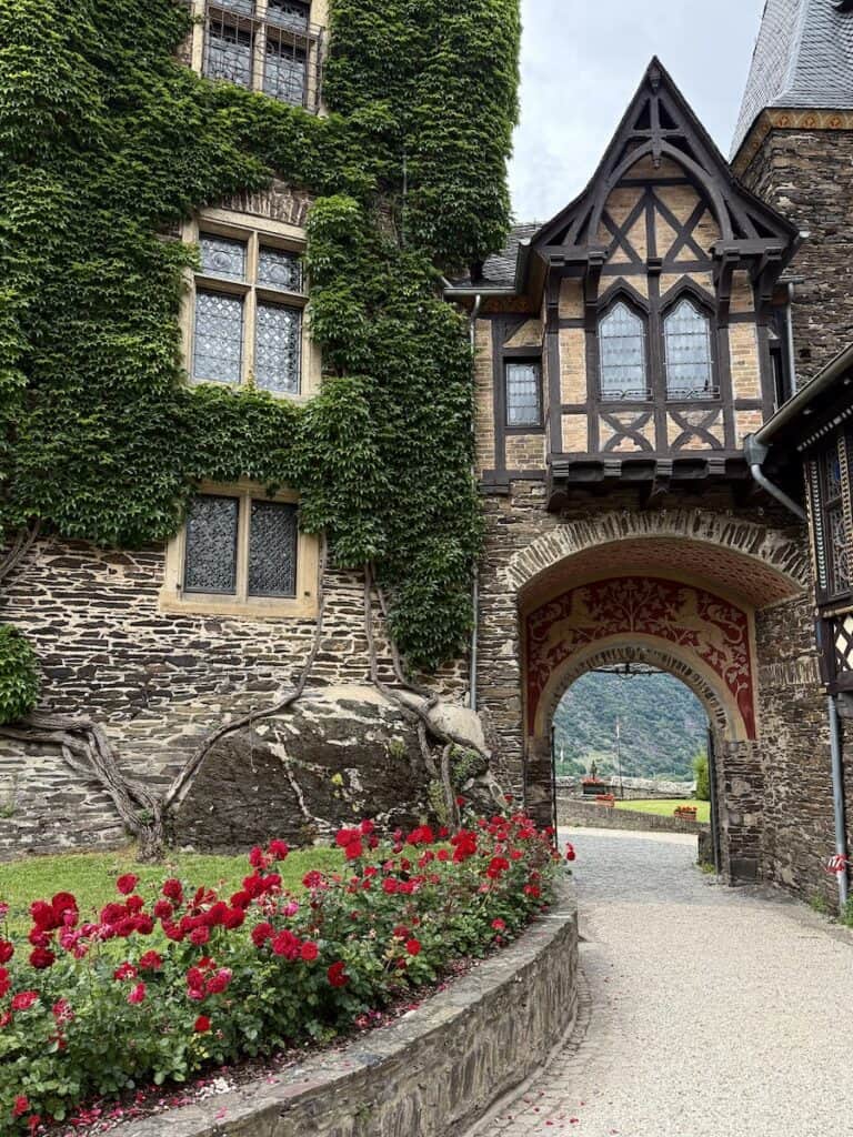 Cochem Castle: A Complete Guide to Visiting Reichsburg Cochem 3 Cochem castle courtyard with stone arch